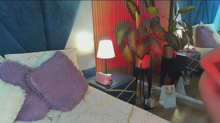 ThaliaColliins's Streamate show and profile