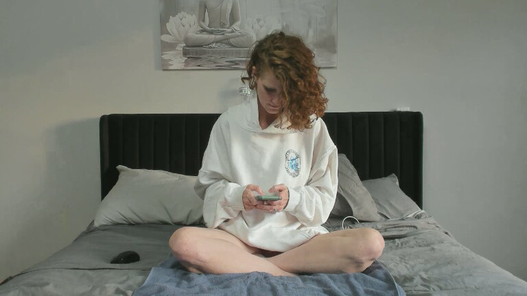 MariahKash's Streamate show and profile