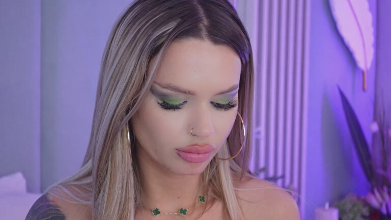 AstridStorm's Streamate show and profile