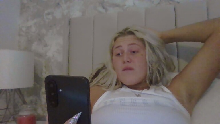 DeliciousDollyxo's Streamate show and profile