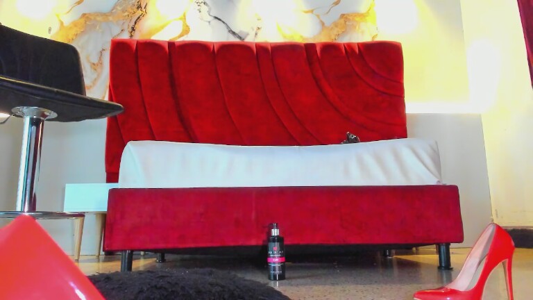 MAISEHILL19's Streamate show and profile