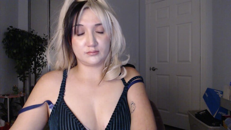 GoddessEmmy's Streamate show and profile