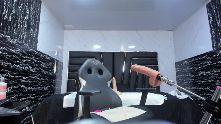 Ladyy_Scarlett's Streamate show and profile