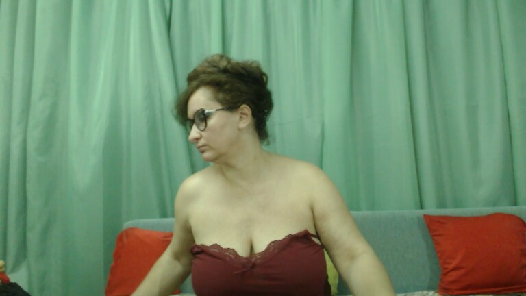 HornyPussy44u's Streamate show and profile